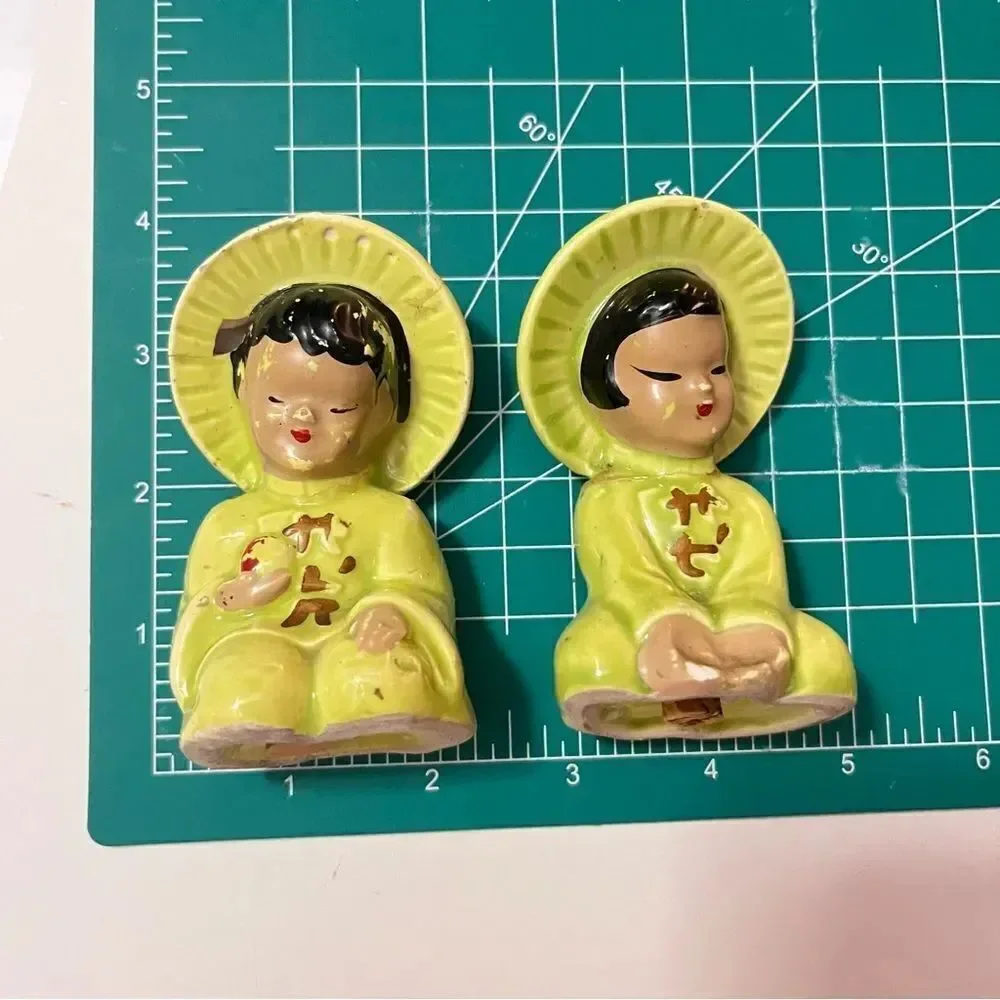 Vintage 1940’s Chinese Boy/Girl Salt & Pepper Shakers